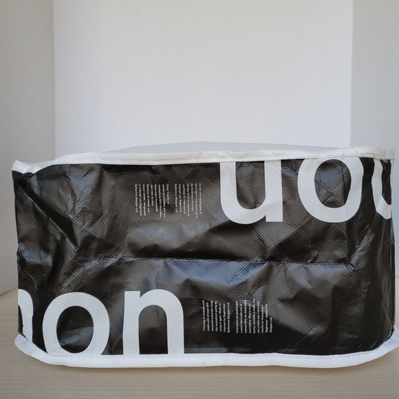 Lululemon Large Black And White Reusable Shopping Tote Bag - Picture 5 of 11